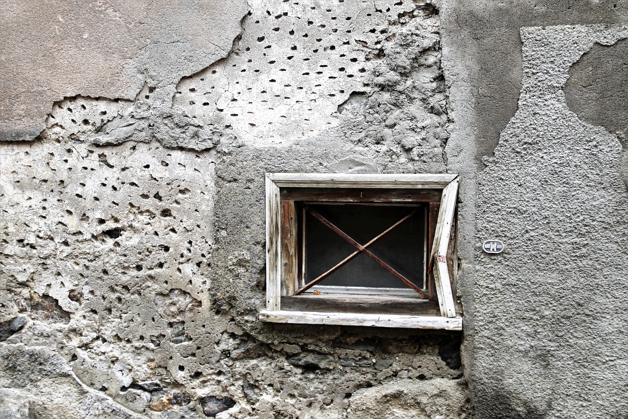 Is My Riverside Plaster Wall Worth Repairing